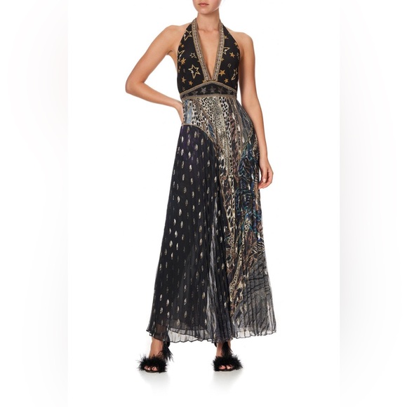 Camilla Tie Neck Halter Jumpsuit
Lady Stardust - Picture 2 of 10